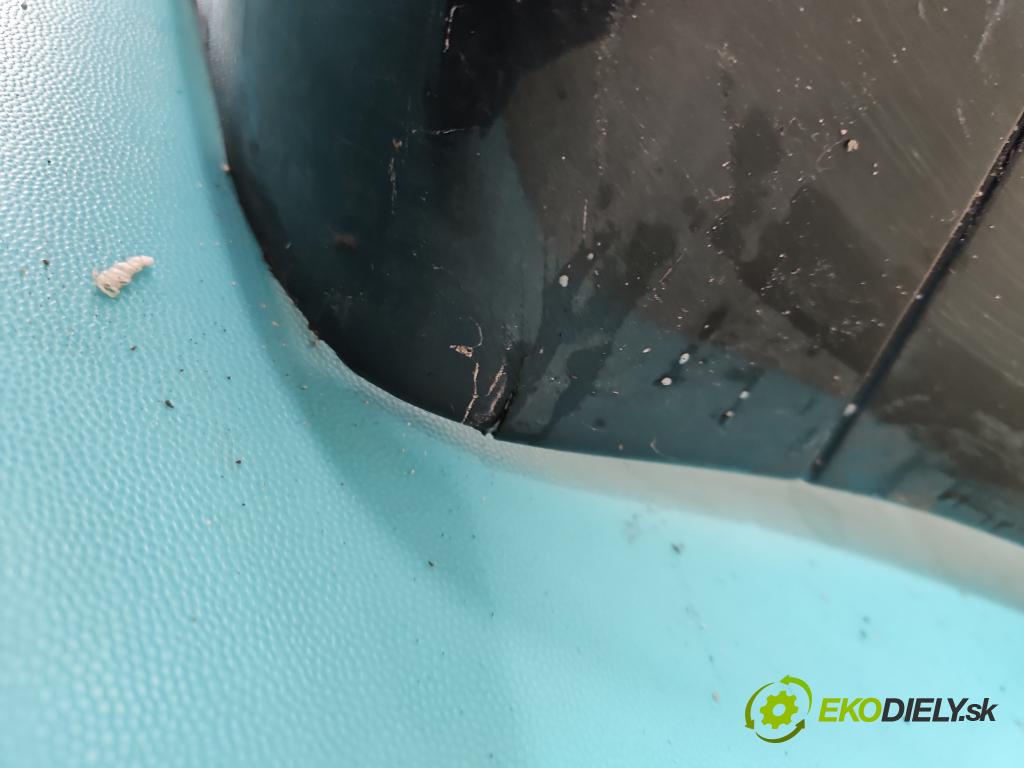 Bmw 5 E39 1996-2003 2.0 R6 150 HP manual 110 kW 1991 cm3 5- nárazník predné  (Kľučka dverí ostatné)