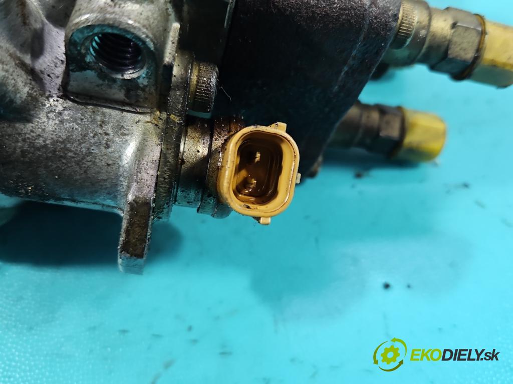 Opel Astra II 1998-2009 1.7 dti 75 HP manual 55 kW 1686 cm3 5- čerpadlo vstrekovacia HU096500-6002 (Vstrekovacie čerpadlo)