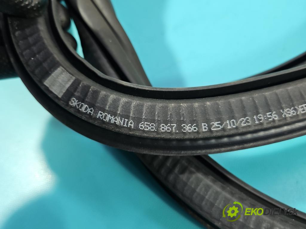 Skoda Kamiq 1.0 TSI 110 hp automatic 81 kW 999 cm3 5- Těsnění: dveře přední pravé 658867366