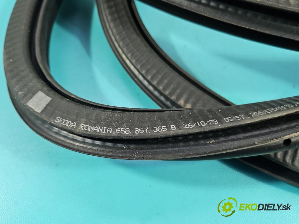 Skoda Kamiq 1.0 TSI 110 hp automatic 81 kW 999 cm3 5- Těsnění: dveře přední levé 658867365B