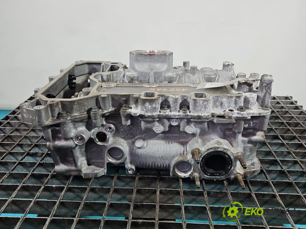 Opel Grandland 2017–2024 1.2 T 131 HP automatic 96 kW 1199 cm3 5- Hlava: motora 9811346480