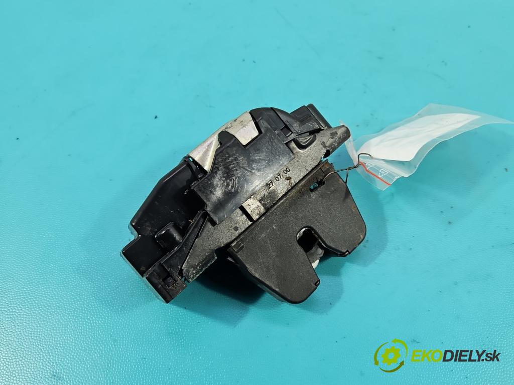 Citroen C4 Grand picasso I 2006-2013 2.0 hdi 136 HP automatic 100 kW 1997 cm3 5- zámok kufrové dvere zadné 9660403980