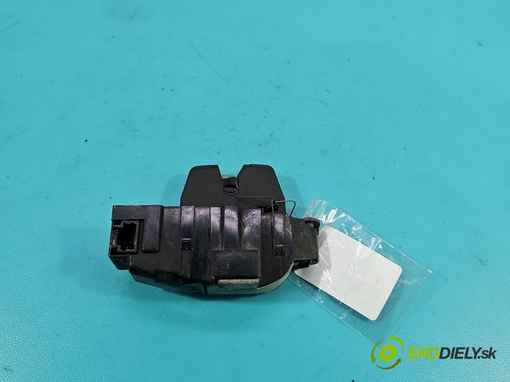 Citroen C4 Grand picasso I 2006-2013 2.0 hdi 136 HP automatic 100 kW 1997 cm3 5- zámok kufrové dvere zadné 9660403980