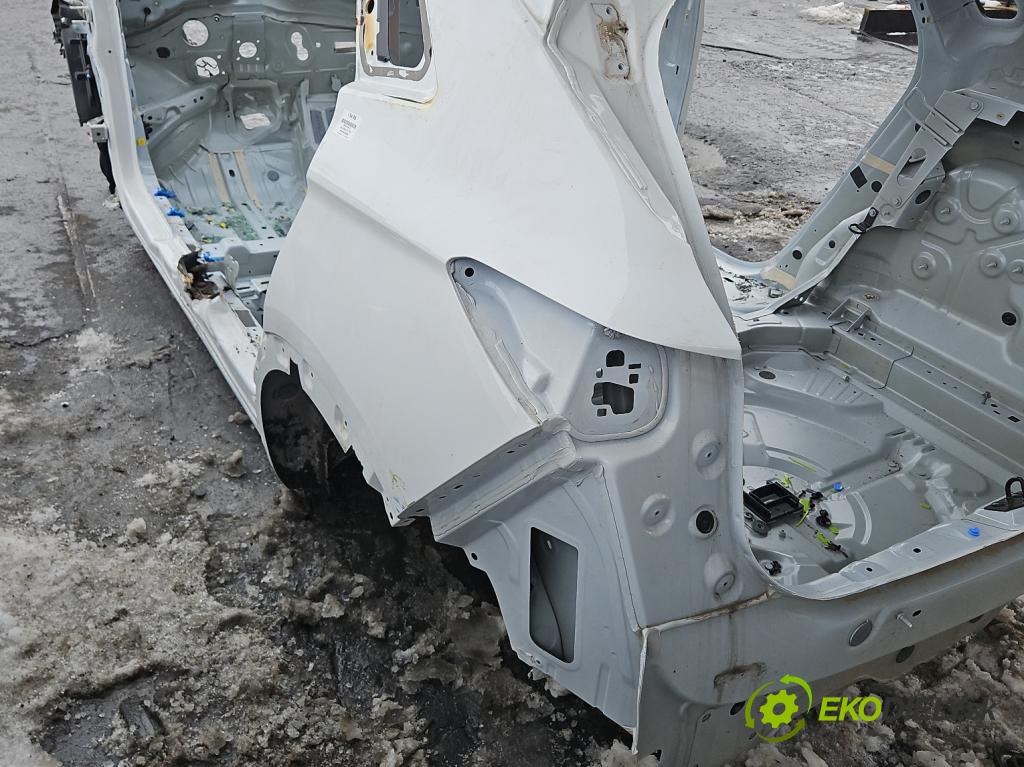 Opel Grandland 2017–2024 1.2 T 131 HP automatic 96 kW 1199 cm3 5- blatník zadné ľavý