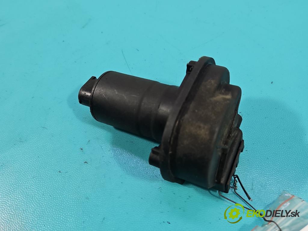 Bmw 5 E39 1996-2003 2.0 R6 150 HP manual 110 kW 1991 cm3 5- pedal plyn potenciometr: 0205005010