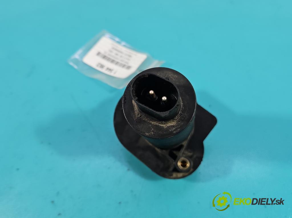Bmw 5 E39 1996-2003 2.0 R6 150 HP manual 110 kW 1991 cm3 5- pedal plyn potenciometr: 0205005010