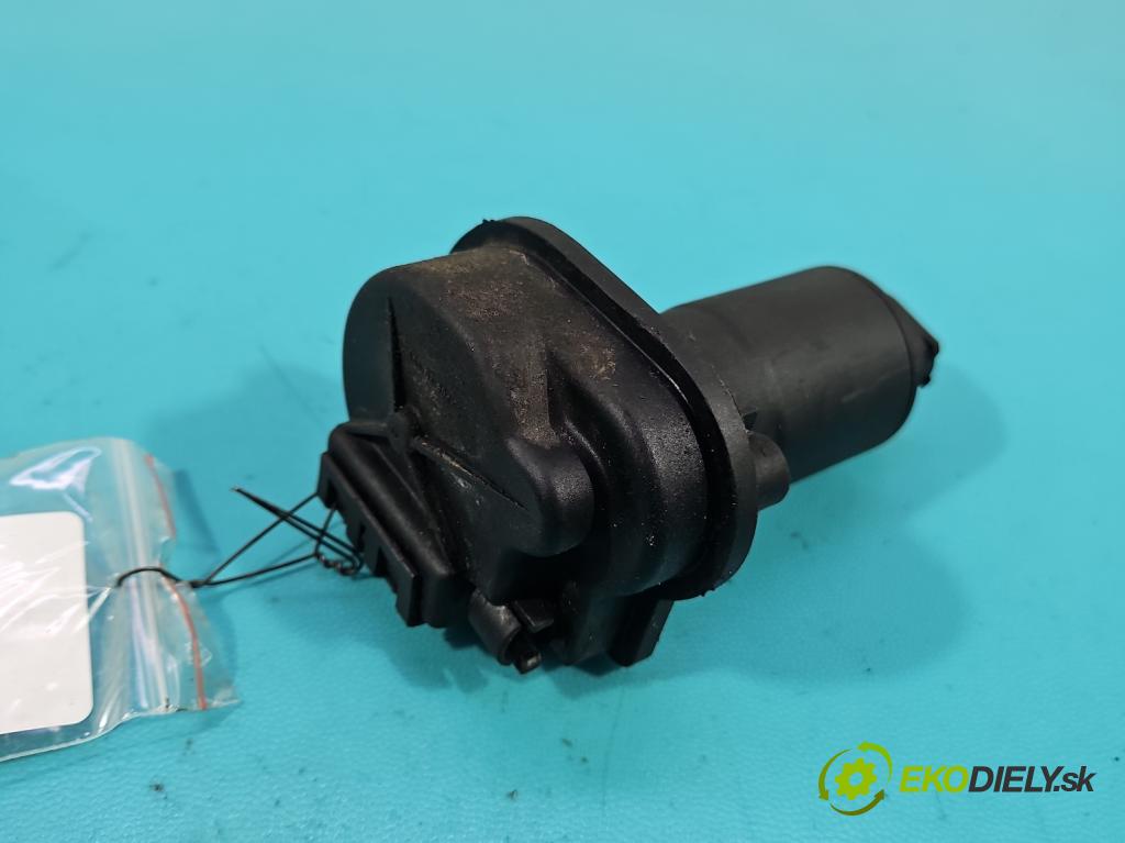 Bmw 5 E39 1996-2003 2.0 R6 150 HP manual 110 kW 1991 cm3 5- pedal plyn potenciometr: 0205005010