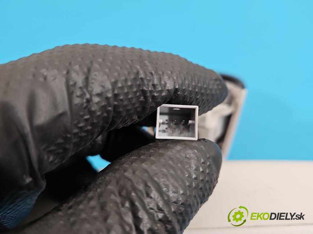 Seat Exeo 2.0 tdi 143 HP manual 105 kW 1968 cm3 5- zrkadlo uvnitř: 8R0857511 (Spätné zrkadlo vnútorné)