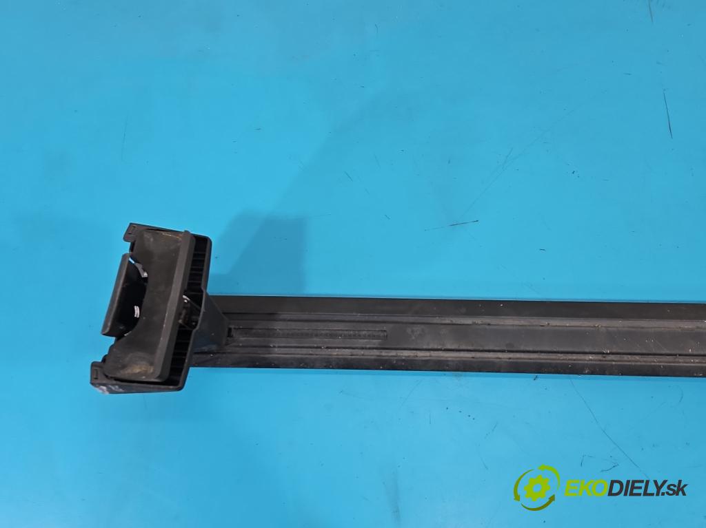 Toyota Aygo II 2014-2022 1.0 vvti 72 HP manual 53 kW 998 cm3 5- kufor strecha: