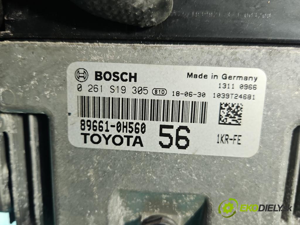 Toyota Aygo II 2014-2022 1.0 vvti 72 HP manual 53 kW 998 cm3 5- riadiaca jednotka motora 89661-0H560