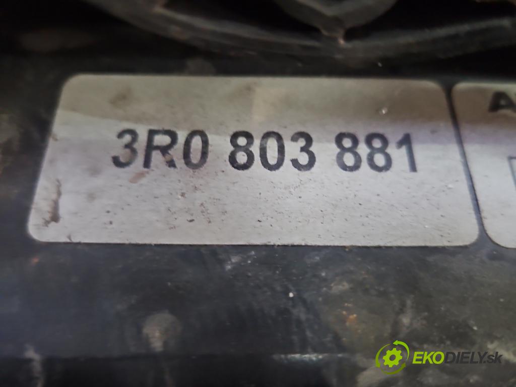 Seat Exeo 2.0 tdi 143 hp manual 105 kW 1968 cm3 5- oko tažné 3R0803881 (Tažné zařízení)