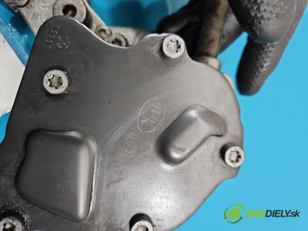 Skoda Octavia II 2004-2013 1.9 tdi (BXE) 105 hp manual 77 kW 1896 cm3 5- čerpadlo vákuum 038145209N