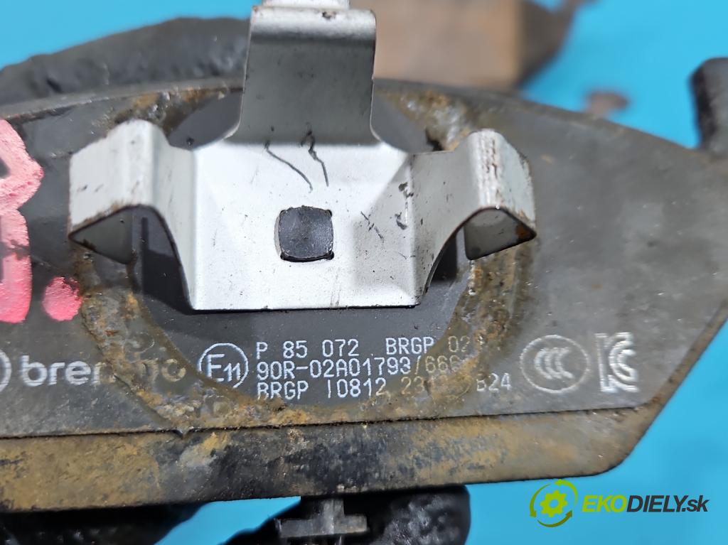 Skoda Octavia II 2004-2013 1.9 tdi (BXE) 105 hp manual 77 kW 1896 cm3 5- Štíty: posilovač přední