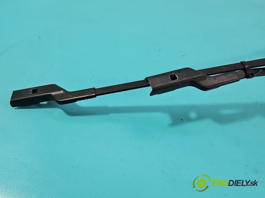 Renault Trafic III 2014 - 2.0 dci 120 HP manual 88 kW 1997 cm3 5- rameno stieračov predné komplet 93867986