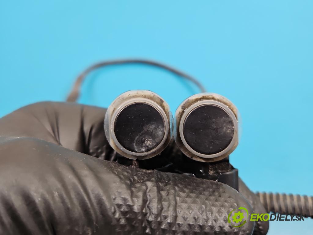 Renault Trafic III 2014 - 2.0 dci 120 HP manual 88 kW 1997 cm3 5- snímač parkovaní: 93458155