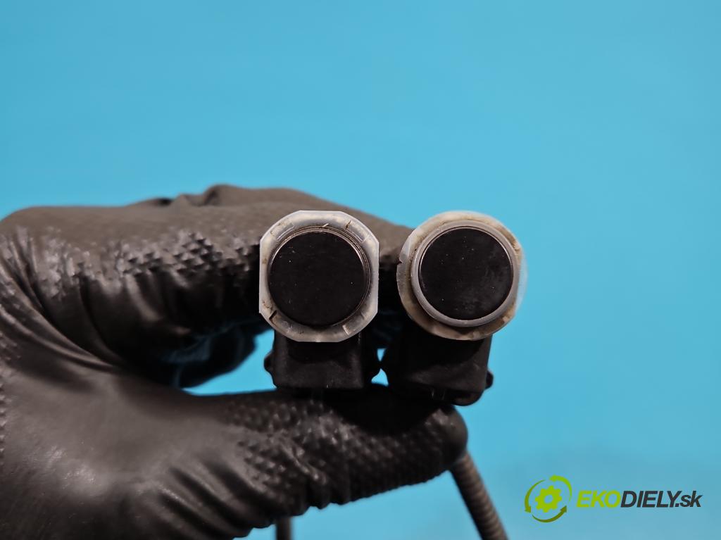 Renault Trafic III 2014 - 2.0 dci 120 HP manual 88 kW 1997 cm3 5- snímač parkovaní: 93458155