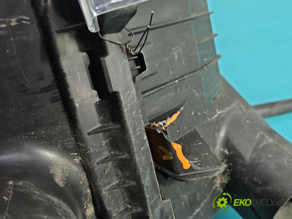 Renault Trafic III 2014 - 2.0 dci 120 HP manual 88 kW 1997 cm3 5- obal filtra vzduchu H8201333223 (Obal vzduchového filtra)