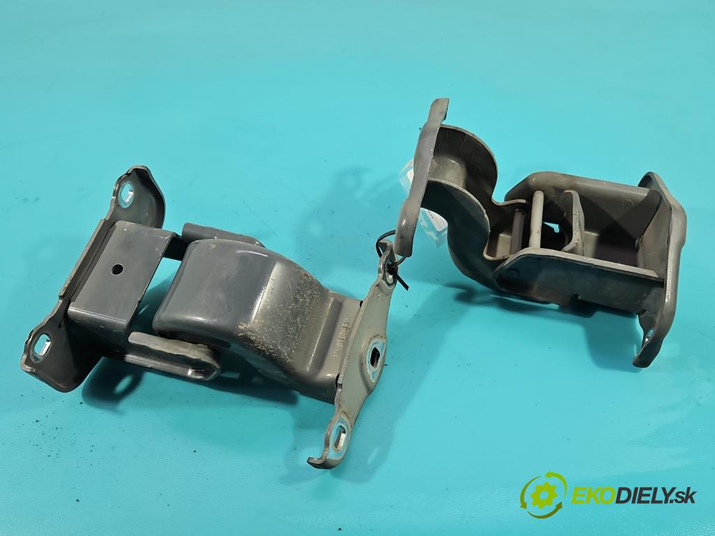 Renault Trafic III 2014 - 2.0 dci 120 hp manual 88 kW 1997 cm3 5- Závěs: dveře zadní levý 904006707R