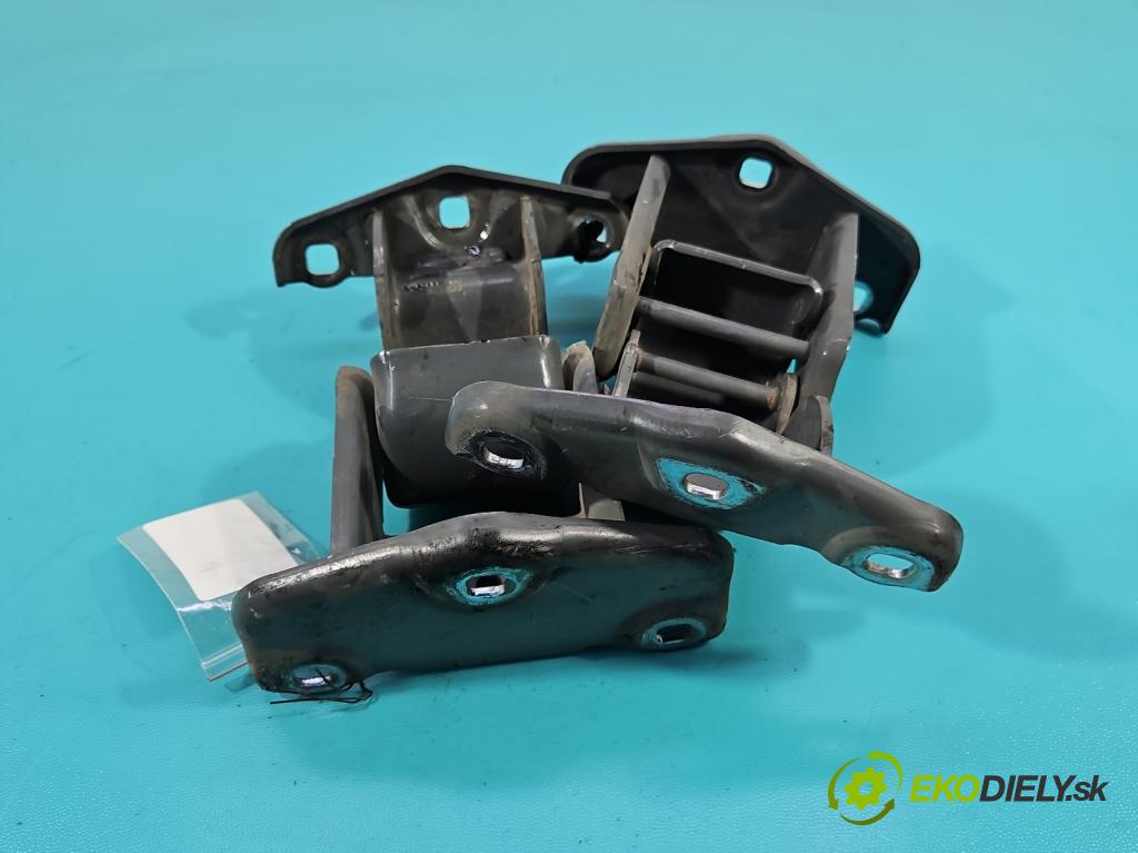 Renault Trafic III 2014 - 2.0 dci 120 HP manual 88 kW 1997 cm3 5- Závěs: dvere zadné pravý 904006707R