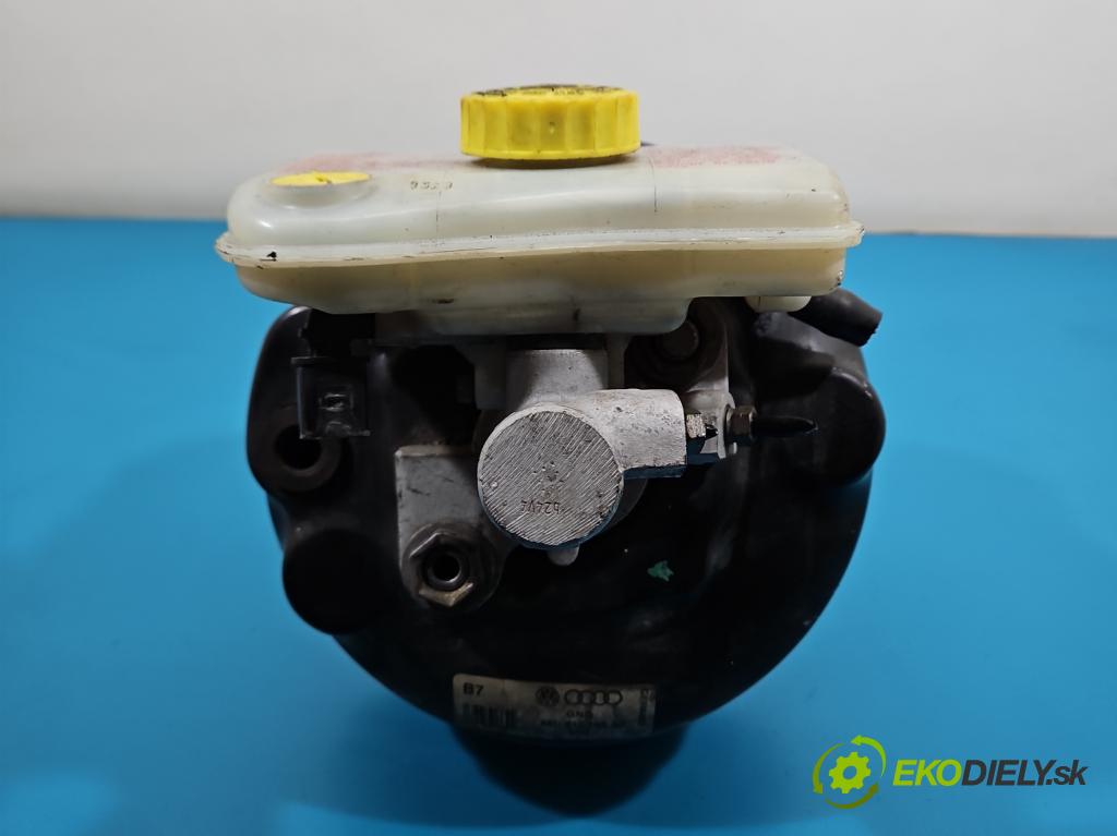 Seat Exeo 2.0 tdi 143 HP manual 105 kW 1968 cm3 5- servo brzdové 8E0612105AJ