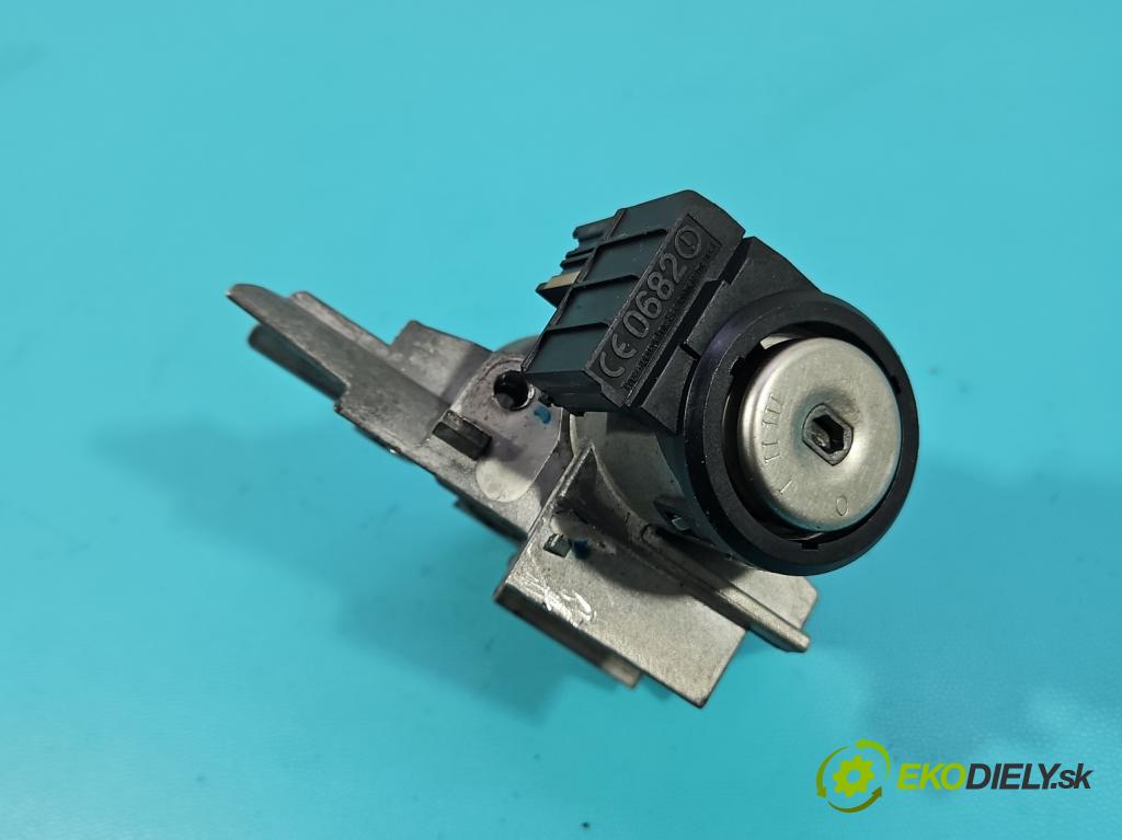 Ford Fiesta Mk6 2002-2008 1.4 16v 80 HP manual 59 kW 1388 cm3 3- Spínačka  (Spínacia skrinka)