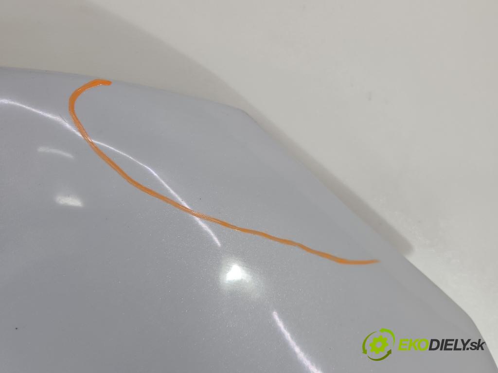 Jaguar XE X760 2015-2024 2.0d 179KM automatic 132 kW 1999 cm3 4- kapota přední