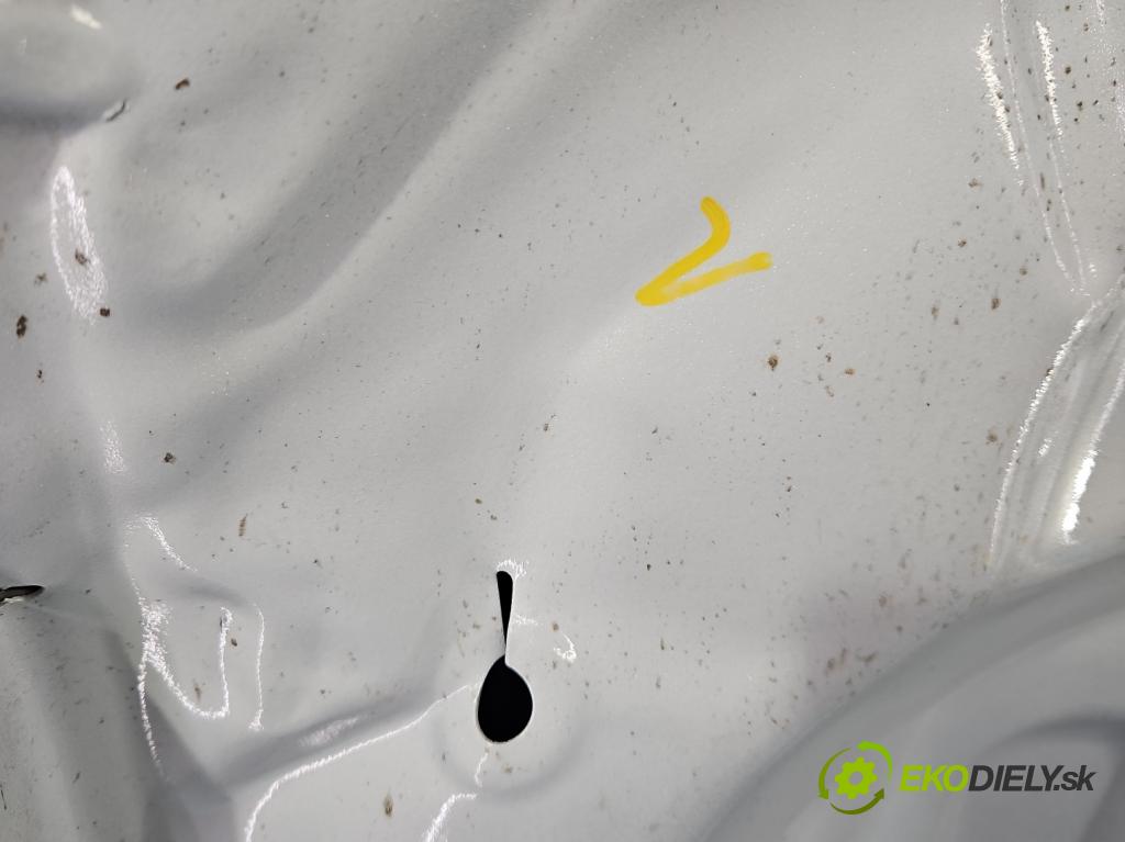 Jaguar XE X760 2015-2024 2.0d 179KM automatic 132 kW 1999 cm3 4- kapota přední