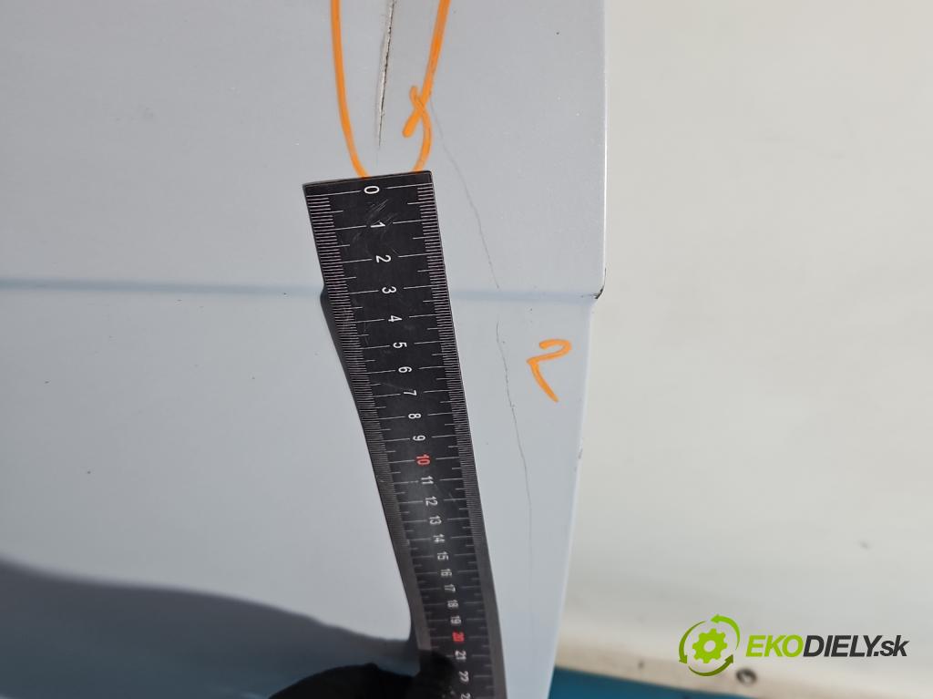 Jaguar XE X760 2015-2024 2.0d 179KM automatic 132 kW 1999 cm3 4- dveře přední pravé  (Klika dveří ostatní)