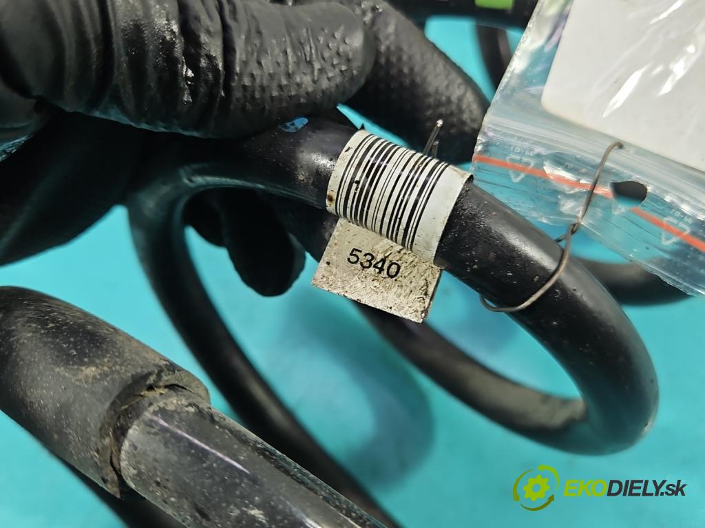 Toyota Proace City 1.5 D4D 131 HP automatic 96 kW 1499 cm3 5- pružina zadné