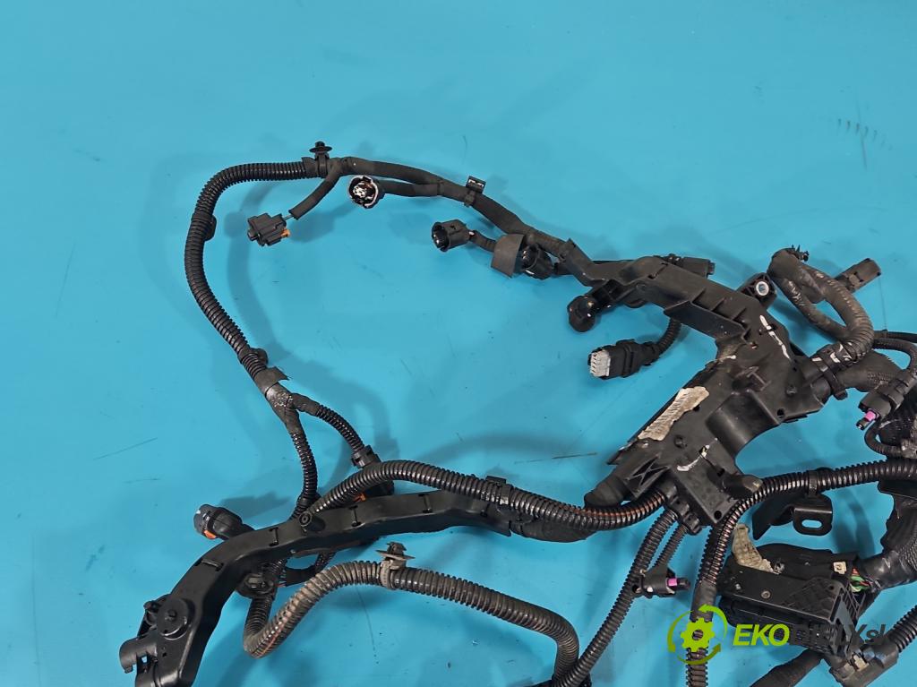 Toyota Proace City 1.5 D4D 131 HP automatic 96 kW 1499 cm3 5- Zväzok: motora 9811043980