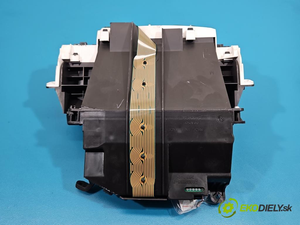 Toyota Yaris I 1999-2005 1.0 vvti 65 HP manual 48 kW 998 cm3 3- prístrojovka/ budíky 21655865-3 (Prístrojová doska)