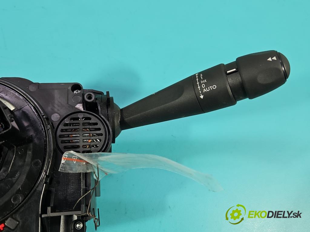 Toyota Proace City 1.5 D4D 131 HP automatic 96 kW 1499 cm3 5- prepínač komplex: 98312616ZD (Prepínacie páčky pod volantom)