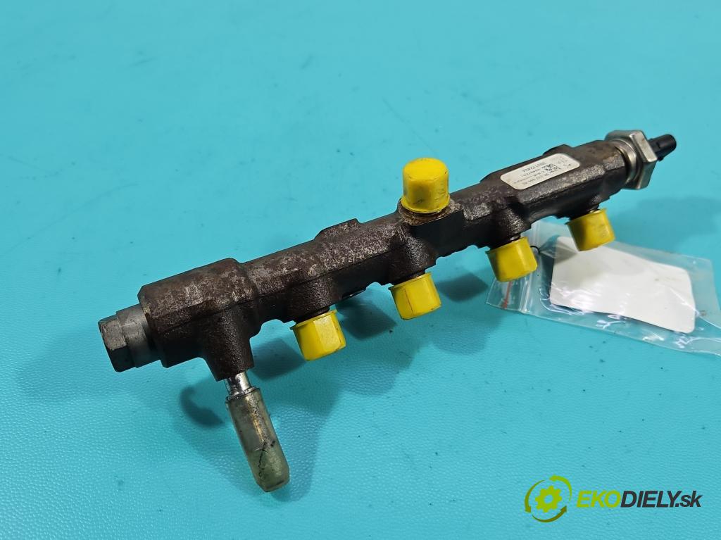 Toyota Proace City 1.5 D4D 131 HP automatic 96 kW 1499 cm3 5- lišta vstrekovacia 9821399680 (Vstrekovacia lišta)