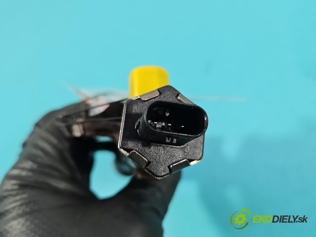 Toyota Proace City 1.5 D4D 131 HP automatic 96 kW 1499 cm3 5- lišta vstrekovacia 9821399680 (Vstrekovacia lišta)