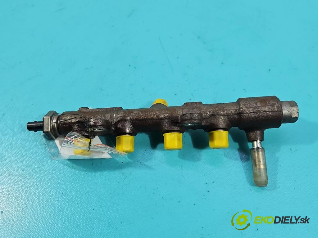 Toyota Proace City 1.5 D4D 131 HP automatic 96 kW 1499 cm3 5- lišta vstrekovacia 9821399680 (Vstrekovacia lišta)