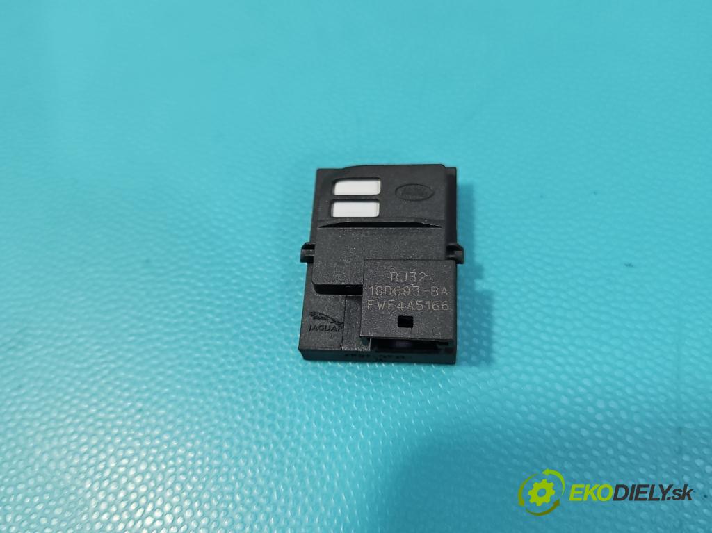 Jaguar XE X760 2015-2024 2.0d 179KM automatic 132 kW 1999 cm3 4- snímač déšť: 18D693-BA (Snímač dažďa)