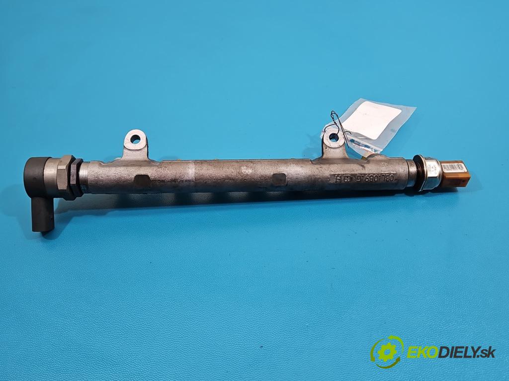 Seat Exeo 2.0 tdi 143 HP manual 105 kW 1968 cm3 5- lišta vstrekovacia 03L130089A (Vstrekovacia lišta)