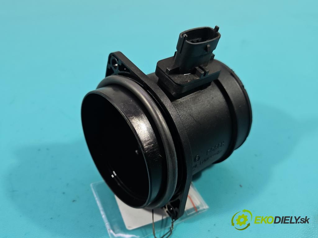 Jaguar XE X760 2015-2024 2.0d 179KM automatic 132 kW 1999 cm3 4- průtokoměr: G4D3-12B579-AA (Váha vzduchu)