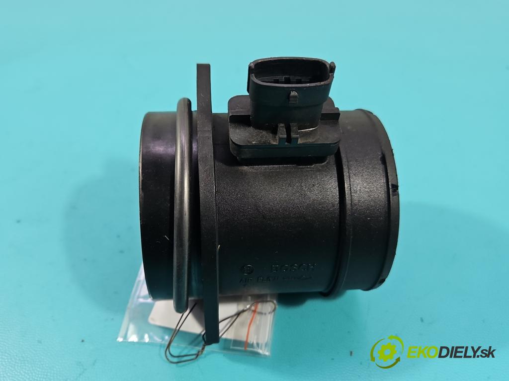 Jaguar XE X760 2015-2024 2.0d 179KM automatic 132 kW 1999 cm3 4- průtokoměr: G4D3-12B579-AA (Váha vzduchu)