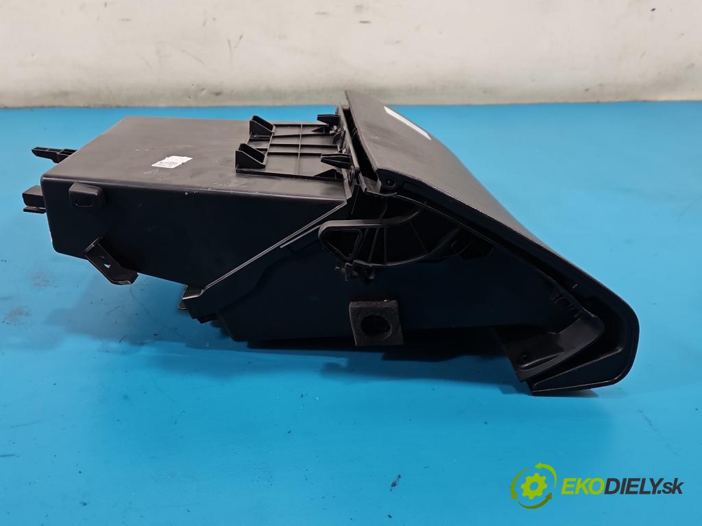 Toyota Proace City 1.5 D4D 131 HP automatic 96 kW 1499 cm3 5- kastlík 9817994777