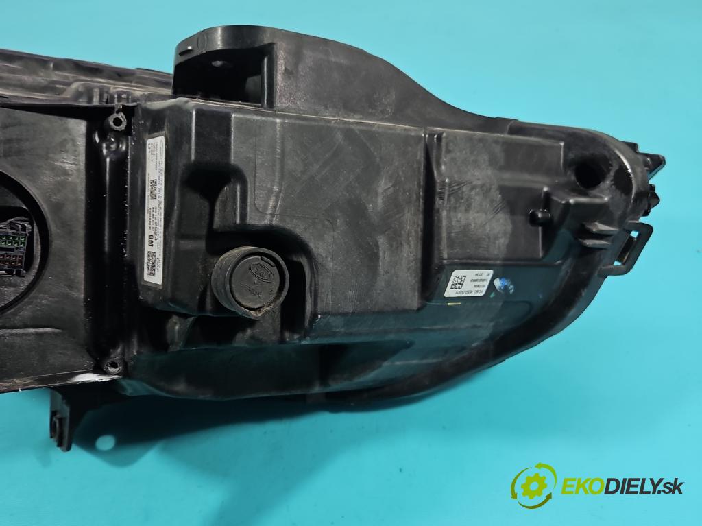 Opel Insignia B 2017-2022 2.0 cdti 209KM automatic 154 kW 1956 cm3 5- Reflektor: ľavý 662588537 (Kľučka dverí ostatné)