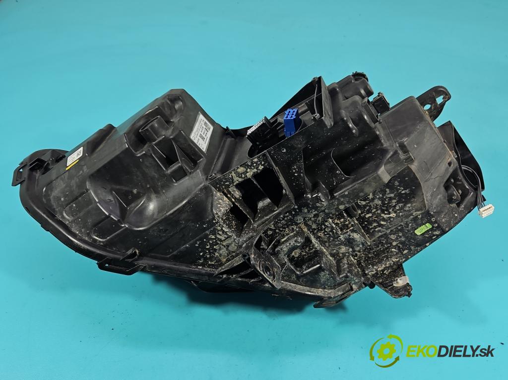 Opel Insignia B 2017-2022 2.0 cdti 209KM automatic 154 kW 1956 cm3 5- Reflektor: pravý 39165282 (Svetlo predné pravé)