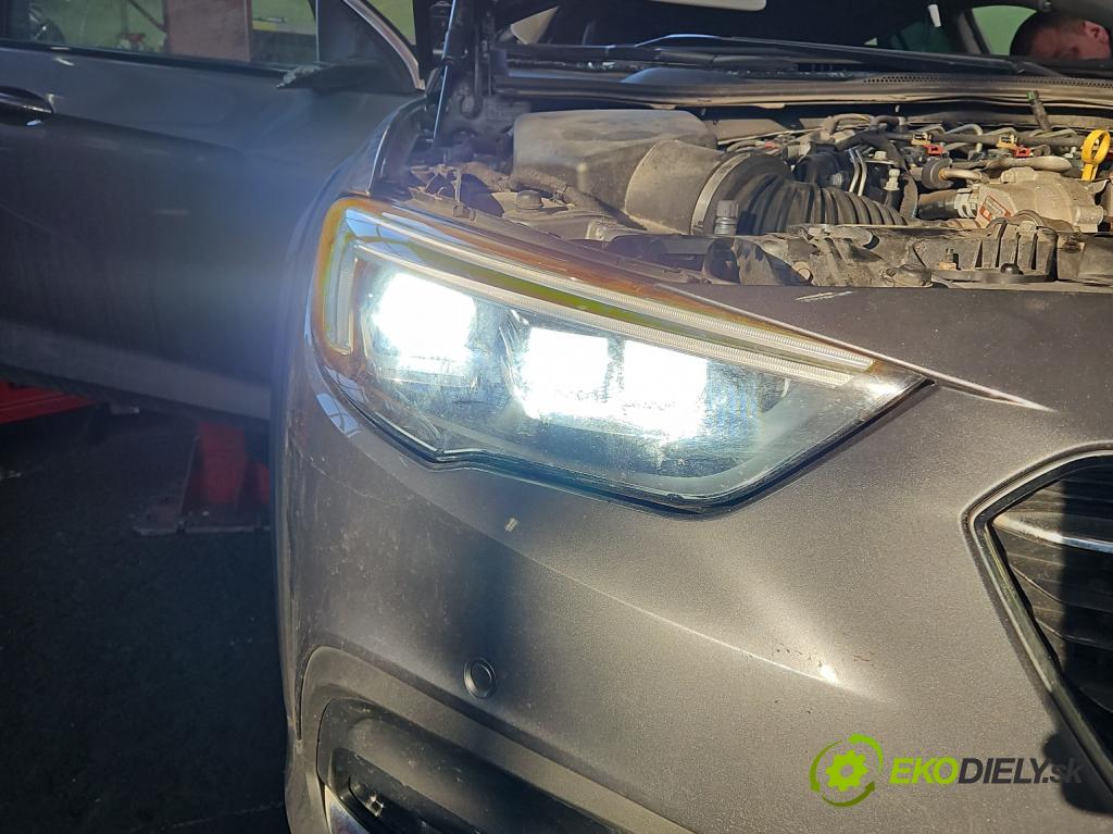 Opel Insignia B 2017-2022 2.0 cdti 209KM automatic 154 kW 1956 cm3 5- Reflektor: pravý 39165282 (Svetlo predné pravé)
