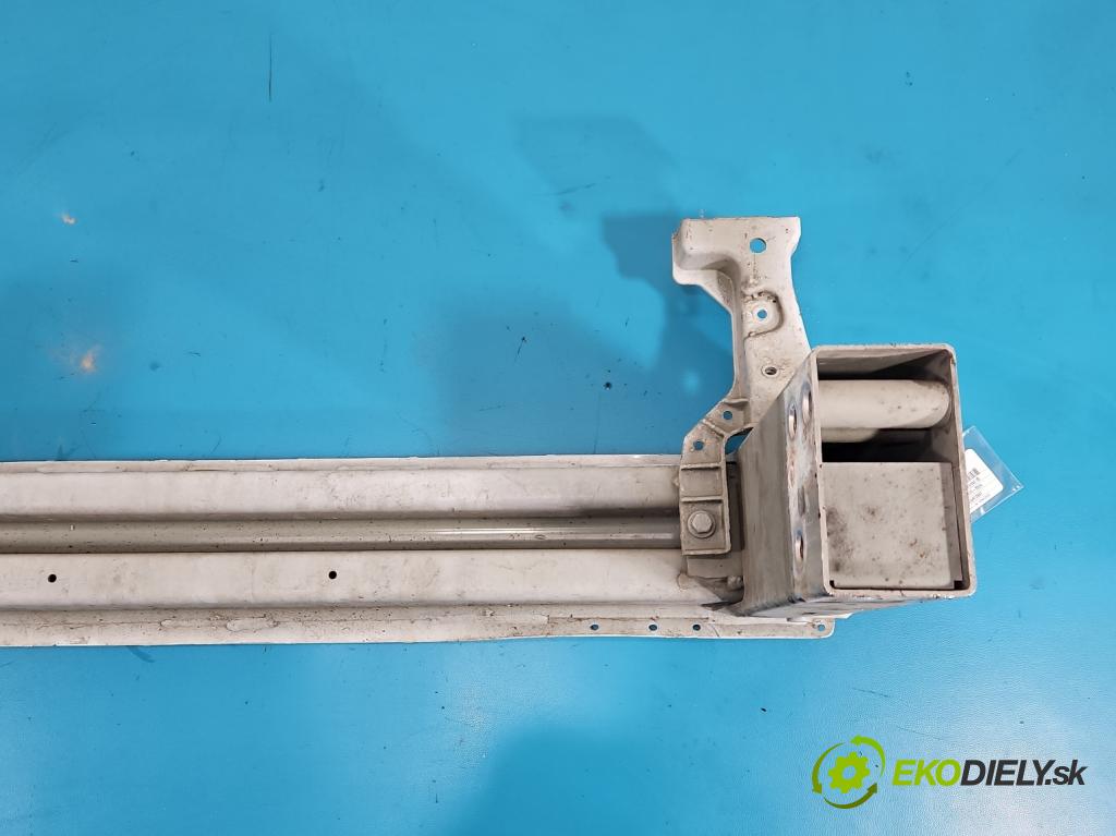 Jaguar XE X760 2015-2024 2.0d 179KM automatic 132 kW 1999 cm3 4- výztuha nárazníku přední GX73-10005-A359A