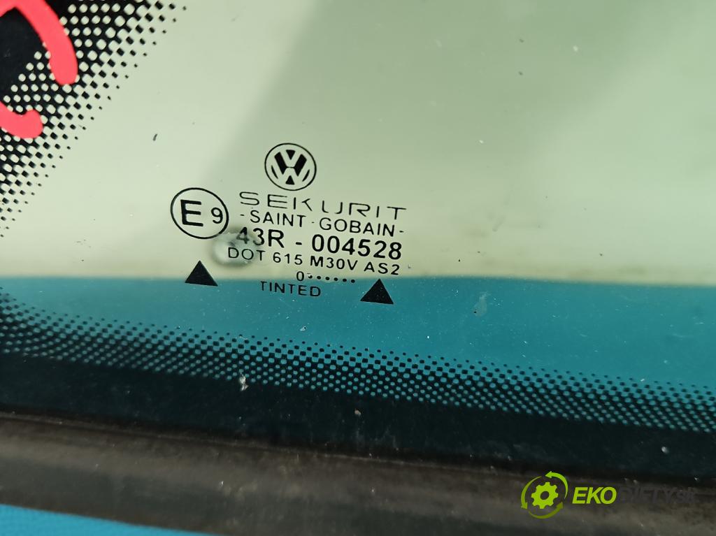 Vw New Beetle 1998-2010 2.0 8V 116 HP manual 85 kW 1984 cm3 3- sklo zadné pravé