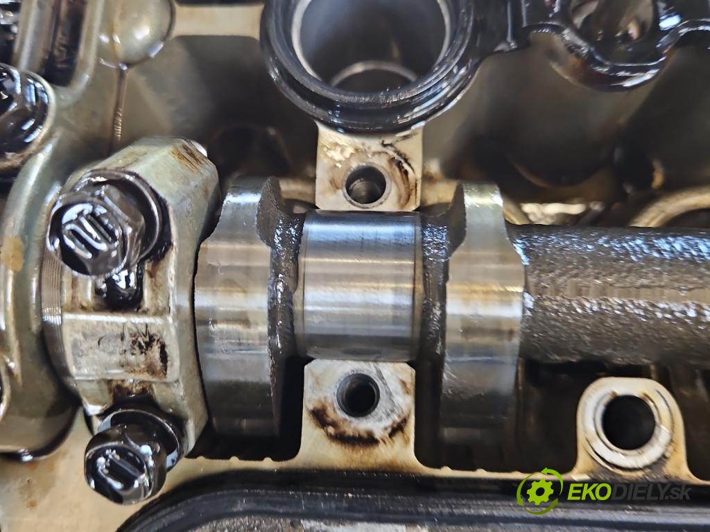 Toyota Yaris I 1999-2005 1.0 vvti 65 hp manual 48 kW 998 cm3 3- motor benzín 1SZ