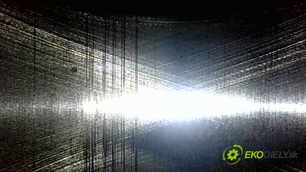 Toyota Yaris I 1999-2005 1.0 vvti 65 hp manual 48 kW 998 cm3 3- motor benzín 1SZ