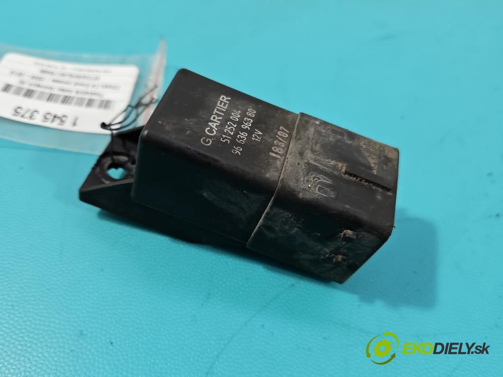 Citroen C4 Grand picasso I 2006-2013 2.0 hdi 136 HP automatic 100 kW 1997 cm3 5- Relé: svíčky: zařicích: 9663696380 (Relé)