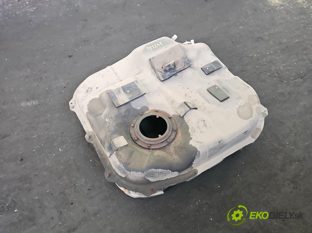 Hyundai I30 II 2012-2016 1.6 crdi 110 HP manual 81 kW 1582 cm3 5- Nádrž: palivo  (Palivová nádrž)