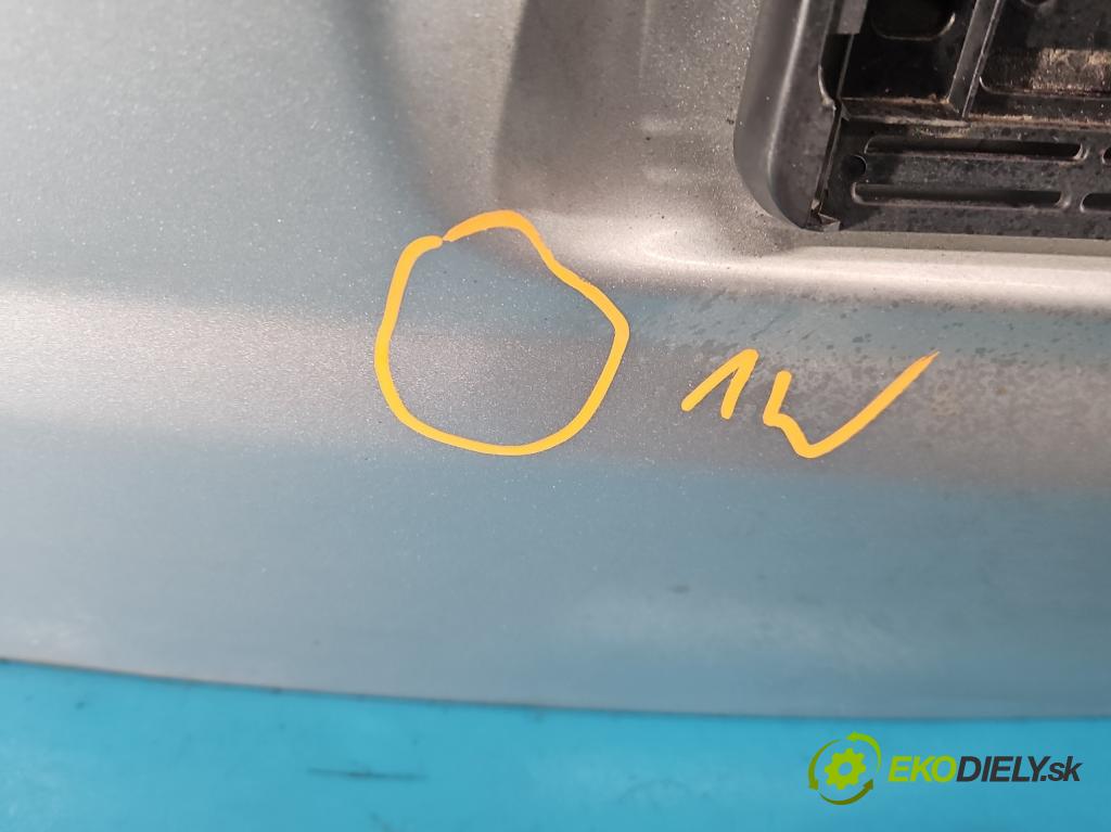 Vw Touran I 2003-2015 2.0 tdi 170 hp automatic 125 kW 1968 cm3 5- zadní kufrové dveře  (Zadní kapota (kufr))